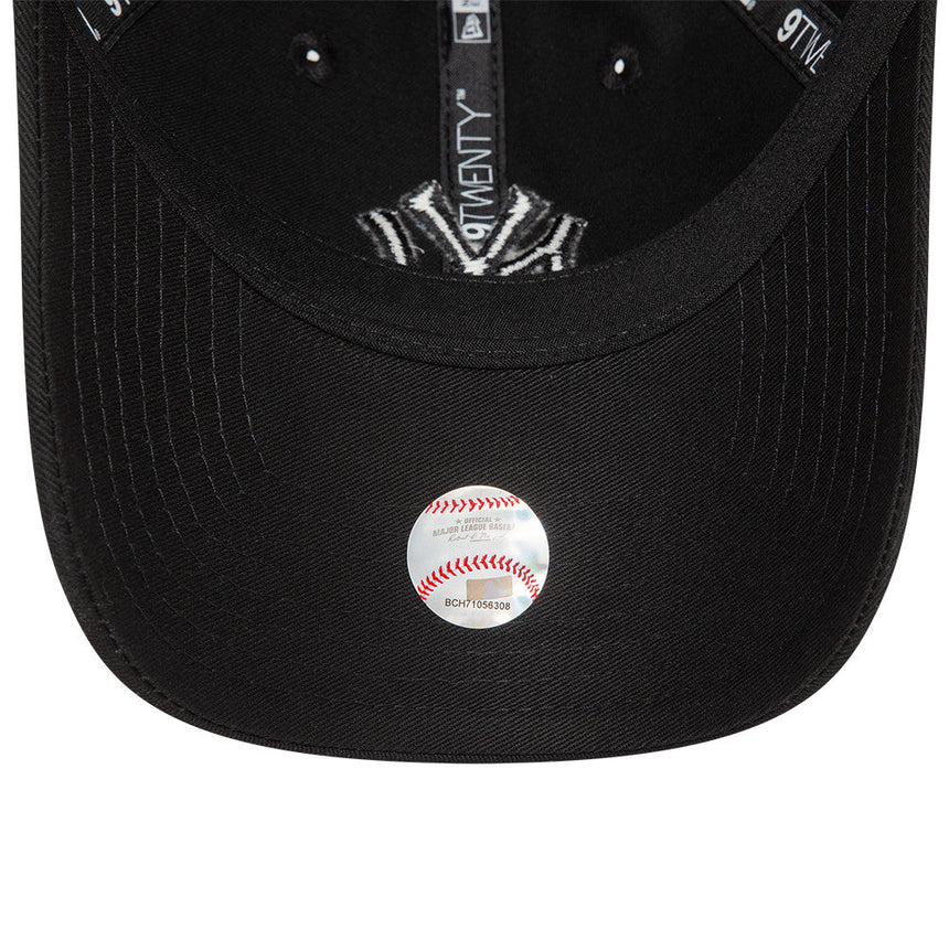 Kšiltovka New York Yankees, New Era, 9TWENTY, základní, úplně Černá