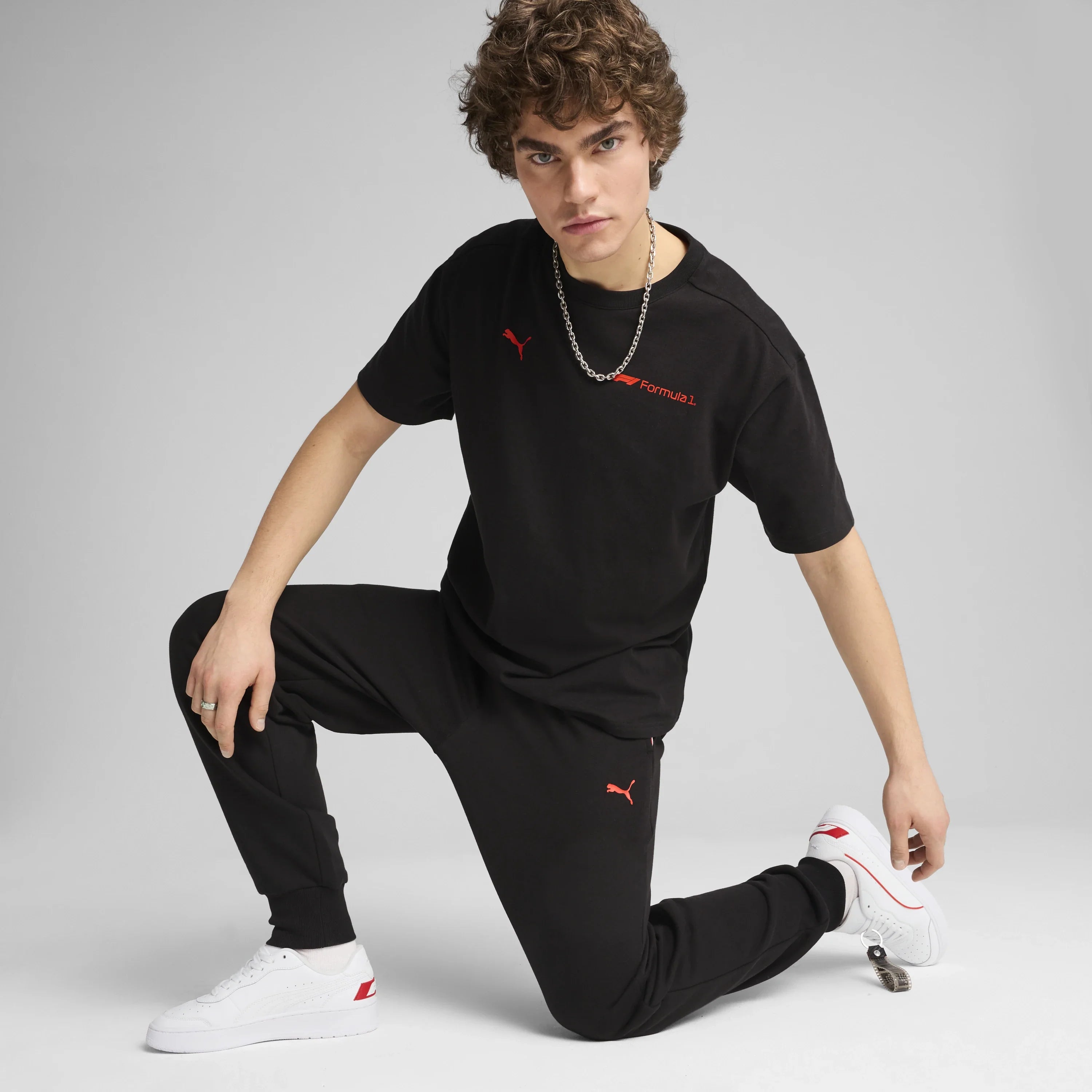 F1 tričko, Puma, Essetial+, pohodlný střih, černé 🔥