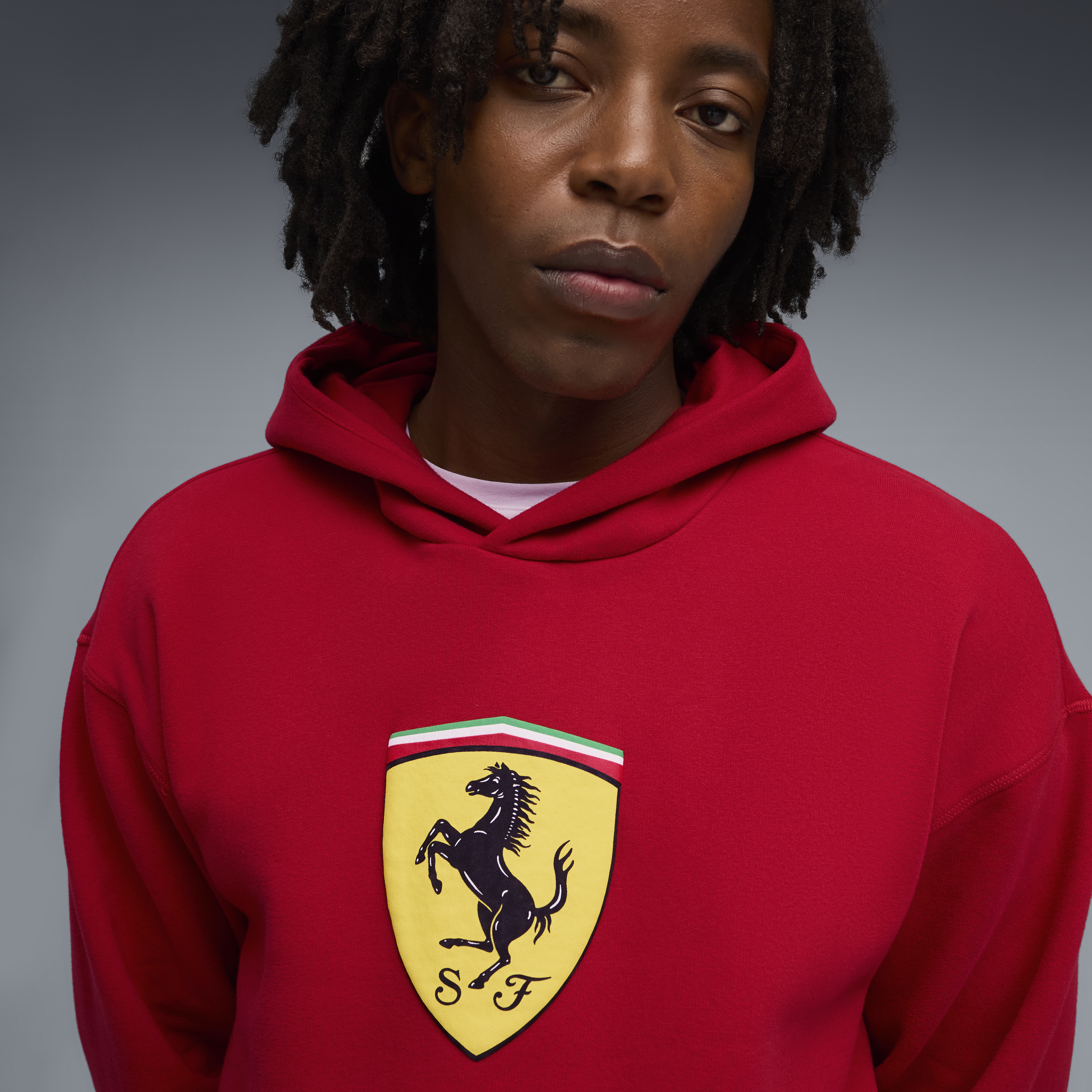 Ferrari mikina s kapucí, Puma, sportovní oblečení, s logem štítu, červená 🔥