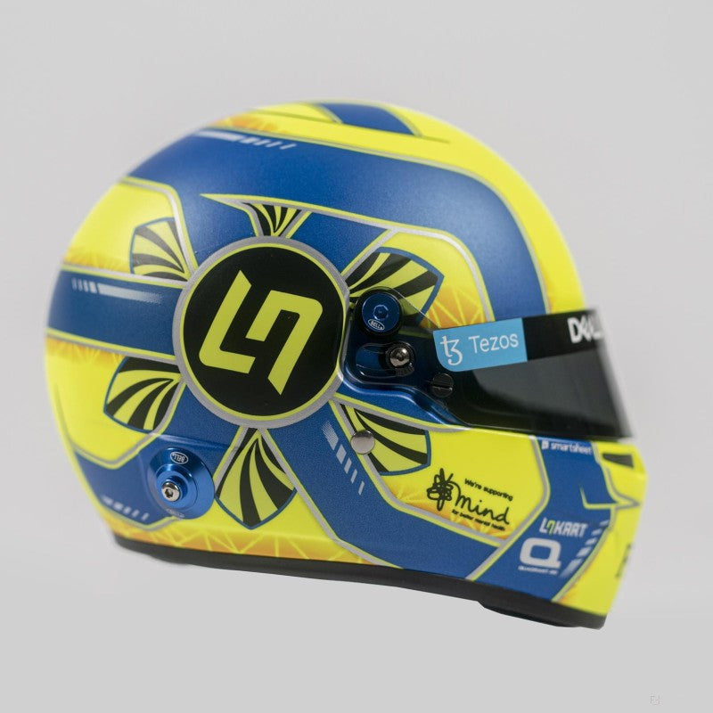 Lando Norris Mini Helmet v měřítku 1:2, 2022 - FansBRANDS®
