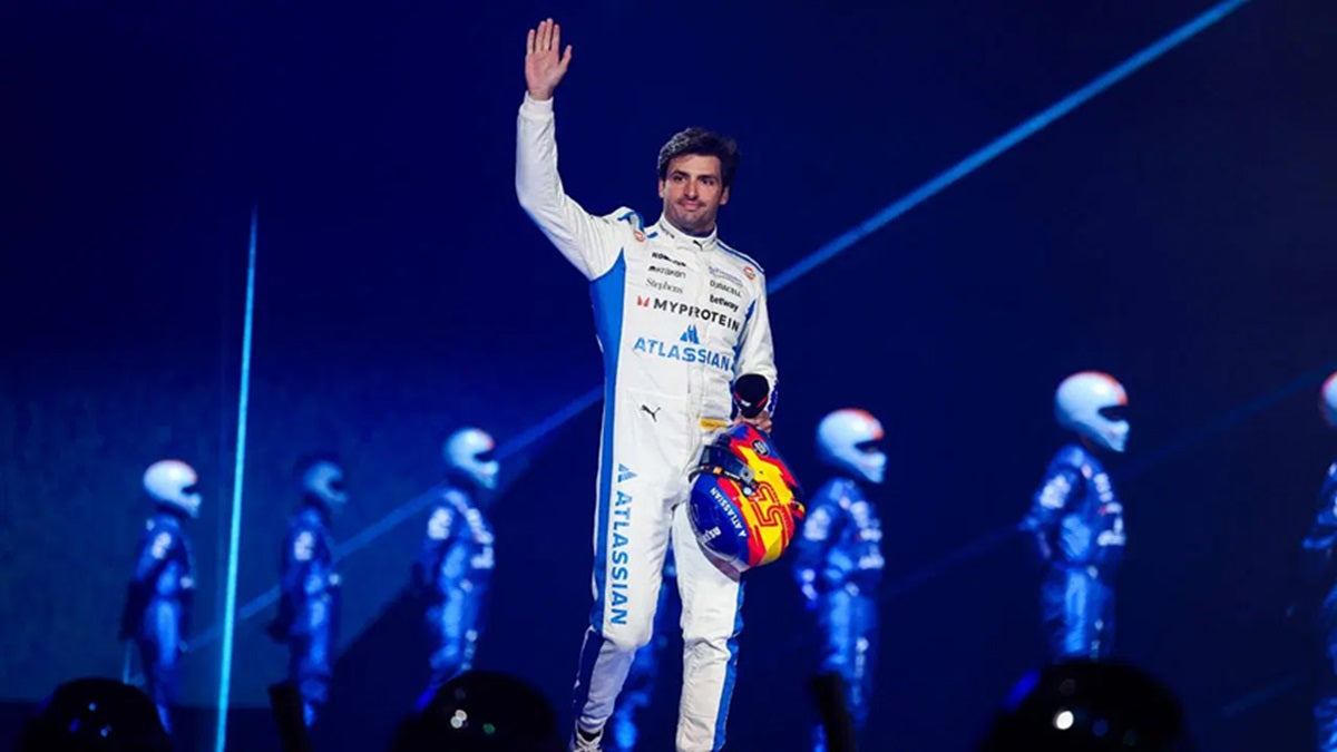 Sainz: "Pokud se nemohu připojit k vítěznému týmu, tak si jeden udělám..."