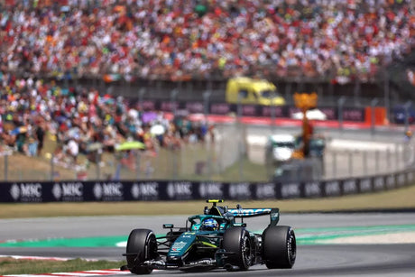 Alonso se vrátil do Q2 díky vylepšení Aston Martinu