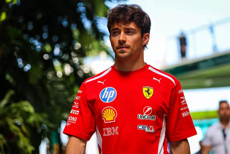 Leclerc vede trénink v Maďarsku před technickým problémem Ferrari