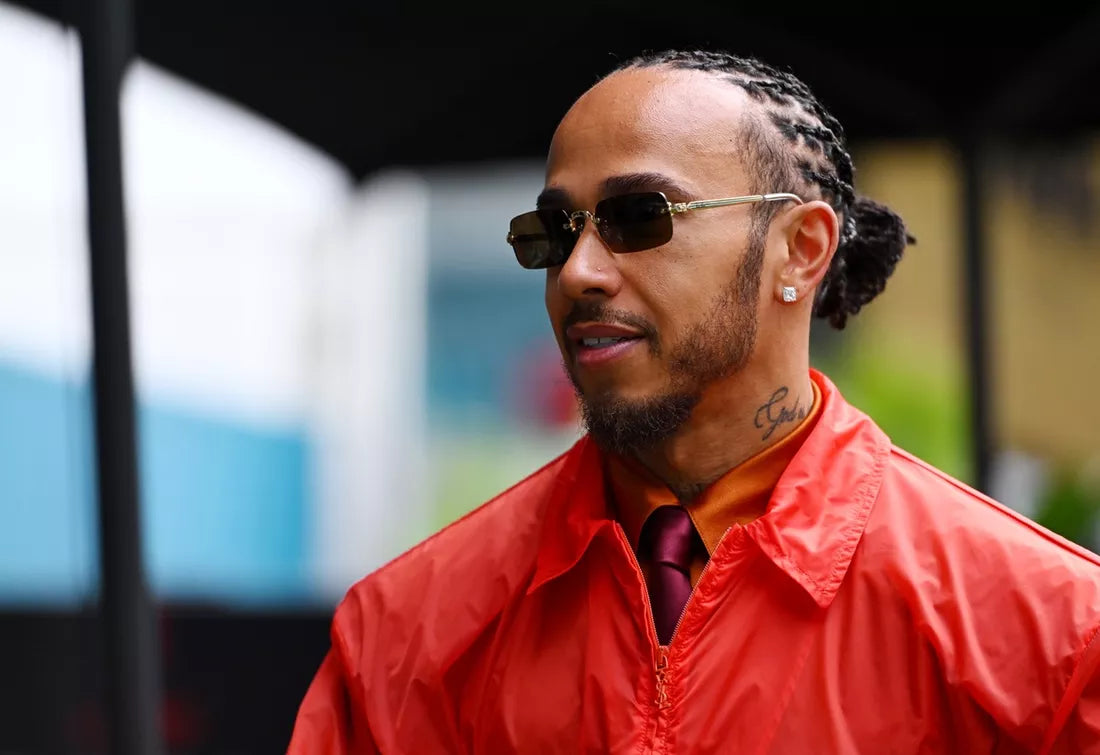 Hamilton vidí šanci na titul po prvním vítězství Ferrari v sezóně