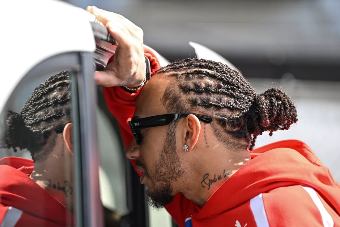 Hamilton míří na desáté vítězství na Silverstonu