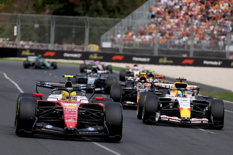 McLaren a Aston Martin přivážejí vylepšení před Velkou cenou