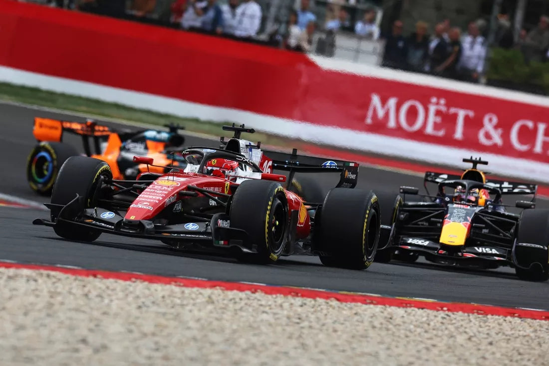 Mercedes a Ferrari vedou po prvním dni tréninků v Barceloně