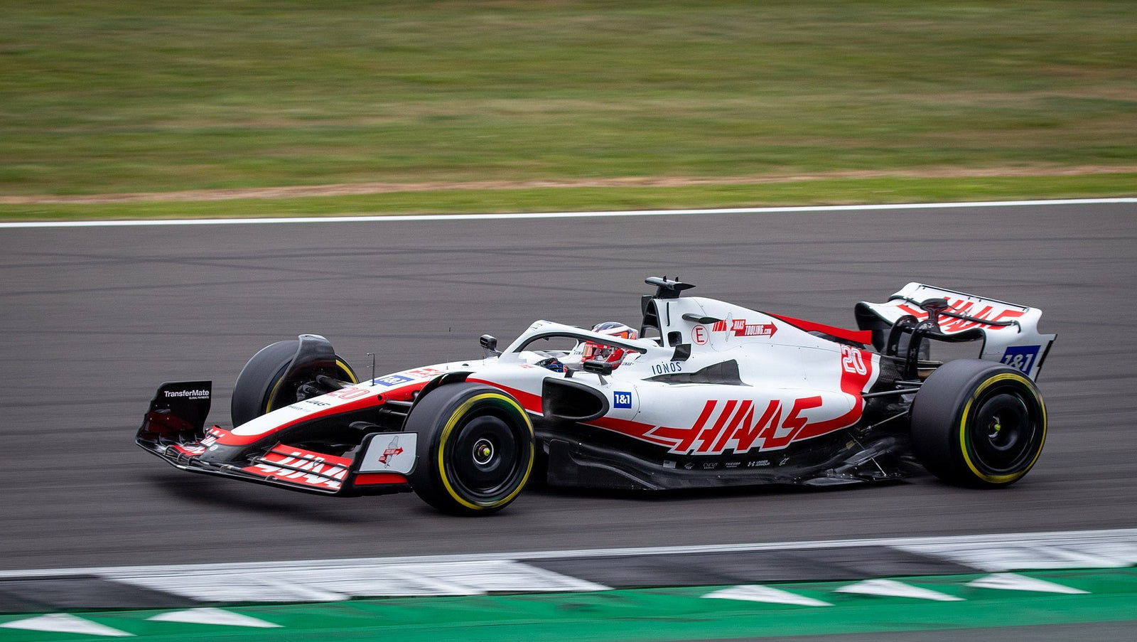 Šok! Toyota možná zachrání Haas F1 v roce 2026!