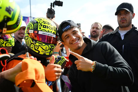 Lando Norris vyhrál, Verstappen havaroval doma
