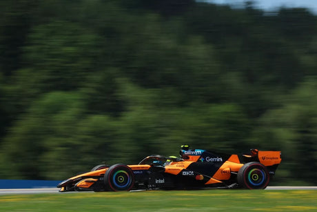 Lando Norris absolvoval první plný test McLarenu Le Mans Hypercaru