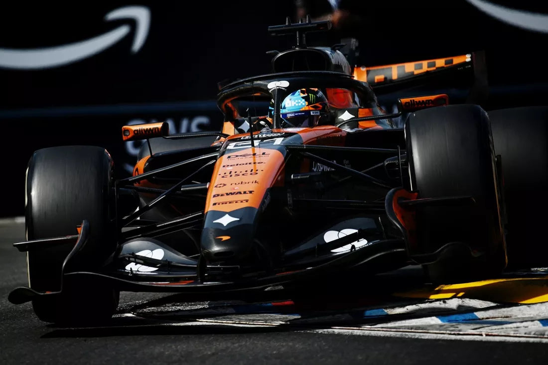 McLaren nasadil vylepšení vozu v Ázerbájdžánu