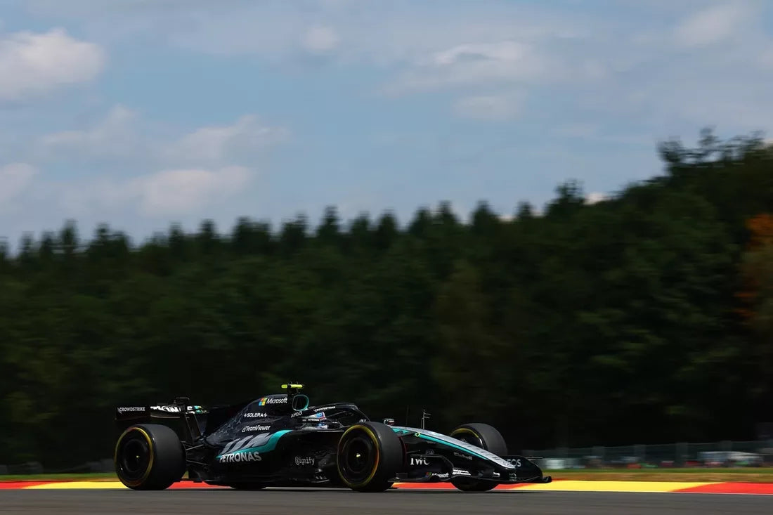 Kimi Antonelli zvítězil po komplikacích s Virtual Safety Carem