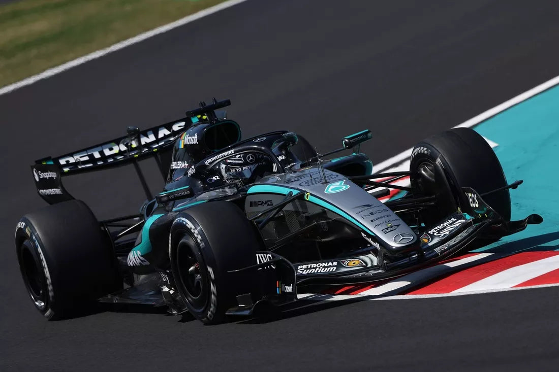 Mercedes vysvětluje změnu pořadí jezdců v závěru Velké ceny