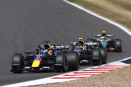 Red Bull vysvětluje vrácení pozic Verstappenem ve Španělsku 2026