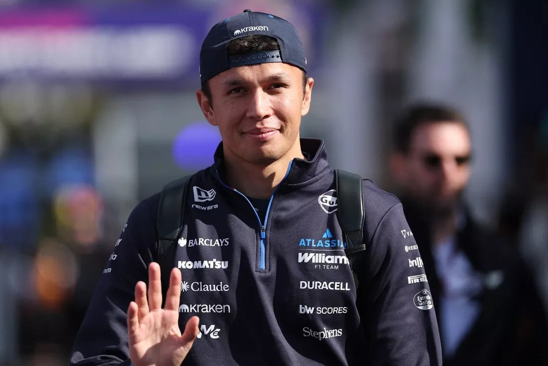 Alex Albon zůstává u Williamsu i přes náročný rok 2026