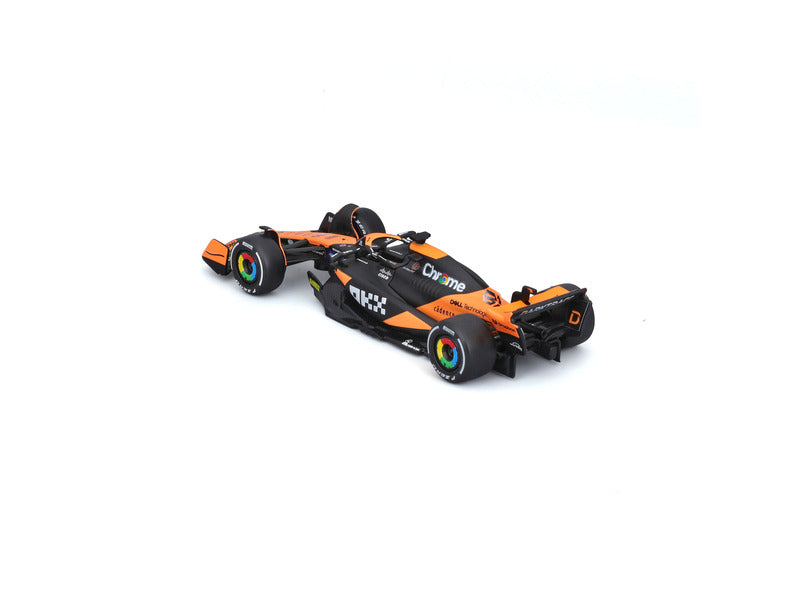 McLaren modelové auto, bburago, Oscar Piastri, 1:43, #4, MCL38