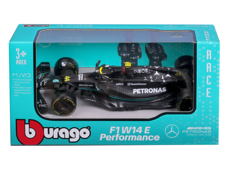 Model vozu Mercedes, F1 W 14 E, bburago, 1:24, Lewis Hamilton #44, 2023