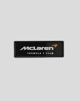 McLaren odznak, Castore, obdélníkový, černá - FansBRANDS®