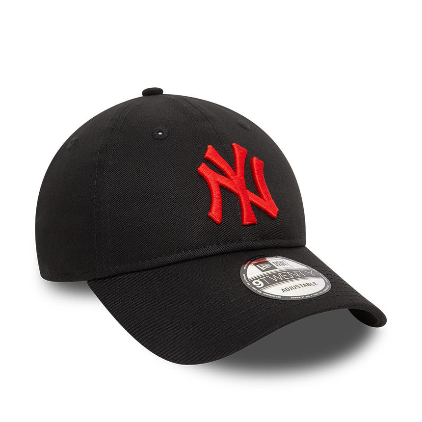 New York Yankees Čepice, červené logo, New Era, 9TWENTY, základní, Černá