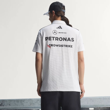 Mercedes polo, tým, inženýři, adidas, bílá, 2026