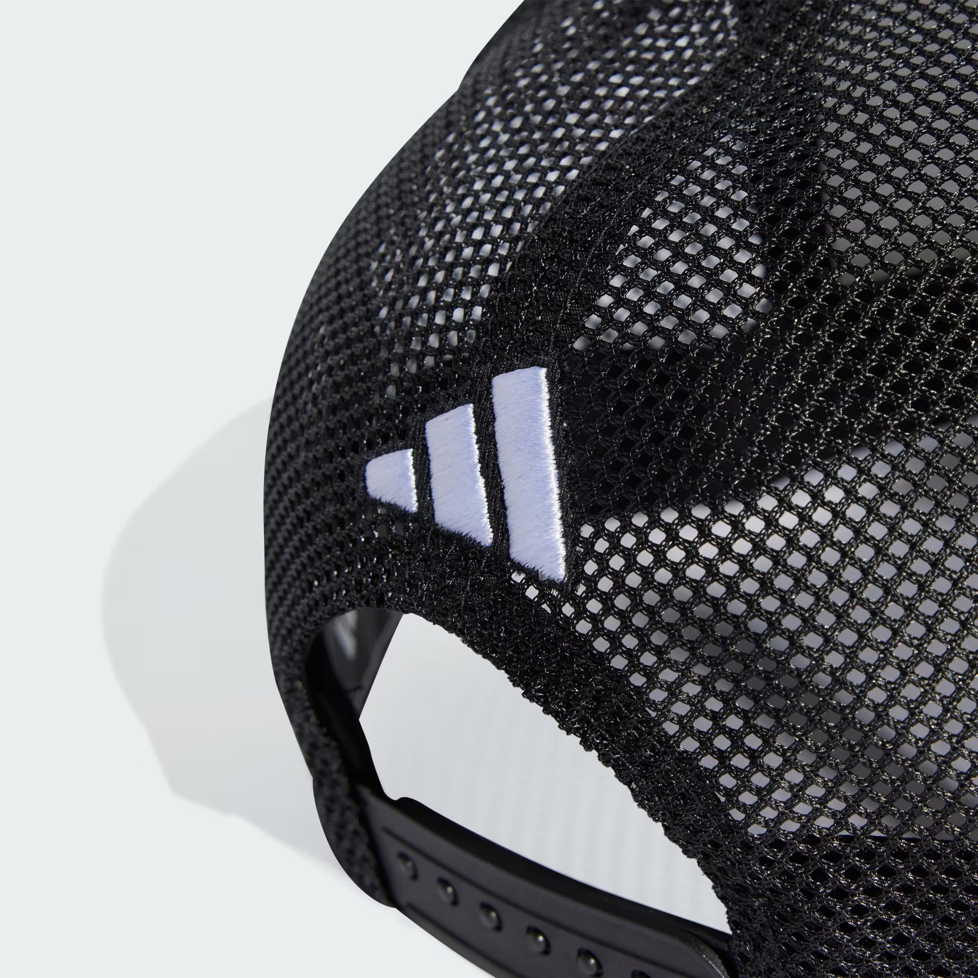 Mercedes nákladní čepice, dlouhé logo, bílá 🔥