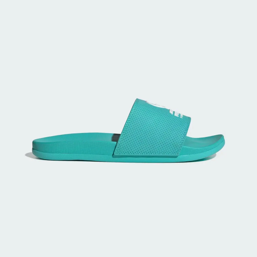 Mercedes adidas papucs, adilette confort, zelený