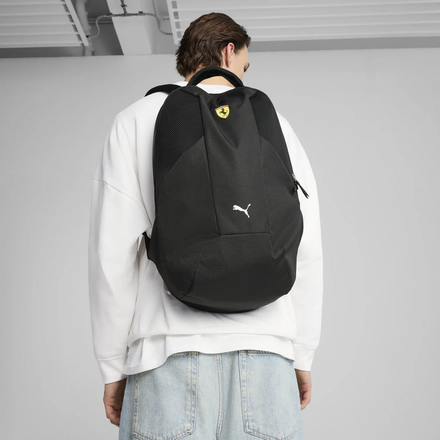 Ferrari závodní batoh 🔥